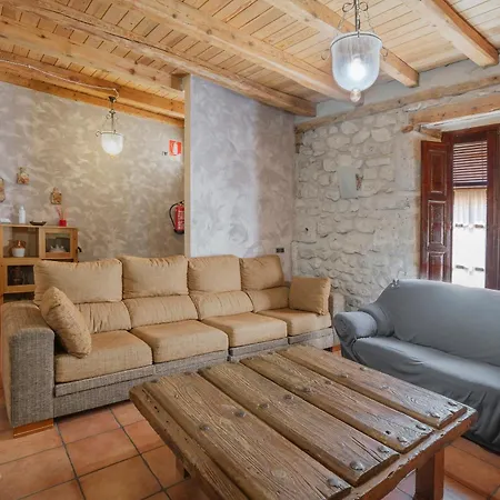 Hoyal De Pinares カントリーハウス *