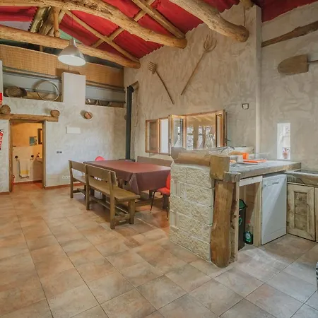 カントリーハウス Hoyal De Pinares Frumales