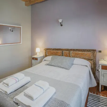 カントリーハウス Hoyal De Pinares