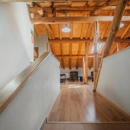 Hoyal De Pinares カントリーハウス Frumales