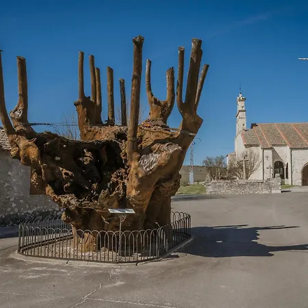 Hoyal De Pinares カントリーハウス Frumales