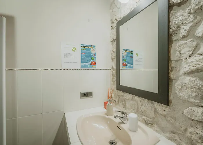 Hoyal De Pinares * Frumales