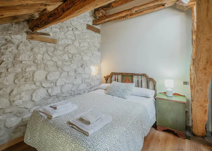 Hoyal De Pinares Frumales