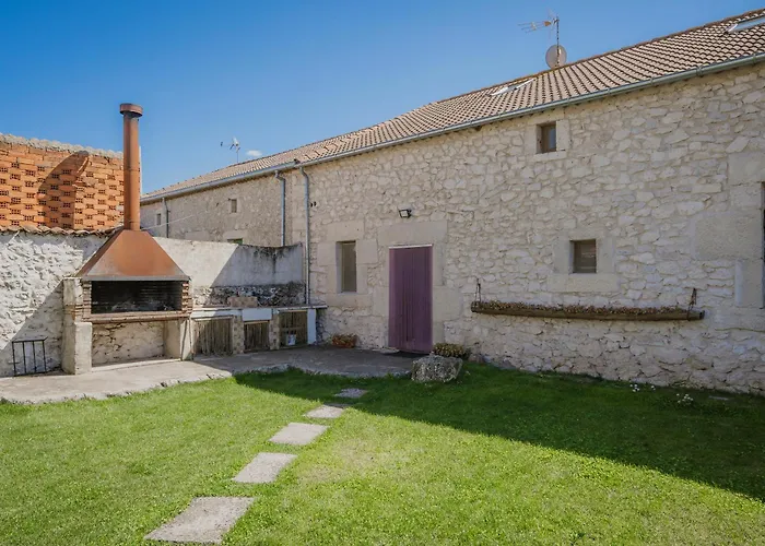 Hoyal De Pinares * Frumales