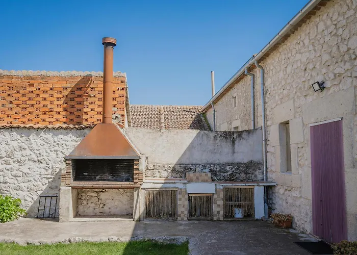 컨트리하우스 Hoyal De Pinares *